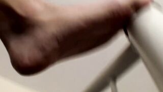 Athletic stud Lex Lane shows his foot and masturbates solo