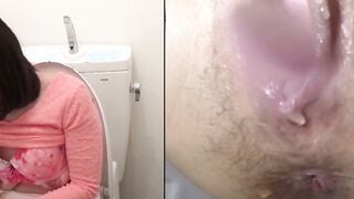 Juicy Japanese pussy filmed peeing in close up style