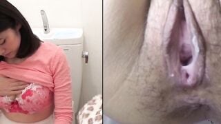 Juicy Japanese pussy filmed peeing in close up style