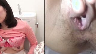 Juicy Japanese pussy filmed peeing in close up style