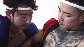 Tattooed Oriental jocks ass drilling after sloppy deepthroat