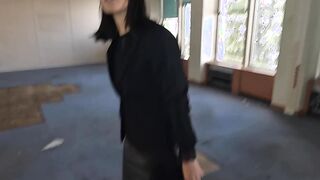 milf house gets hole sold