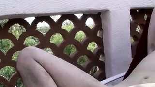 Gay stud Joey Pirelli licks and sucks his feet before jerking
