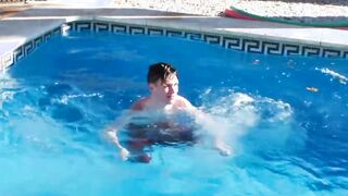 Big dick Noah Pierce pounds horny twink doggystyle bareback