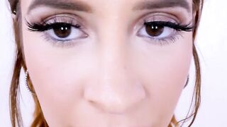 Gorgeous woman on her first try to be model