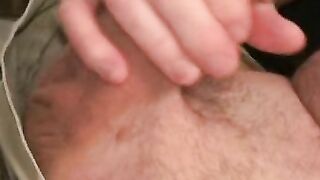 Amateur mature hunk solo masturbates his big hard dick