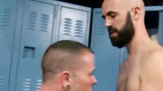 Homo hunks Max Cameron and Lex Ryan have a fuck session