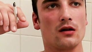 Oral and smoking amusement offered by Twink to a hot dude