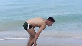 Tattooed muscle twink bareback pounding young gay after BJ