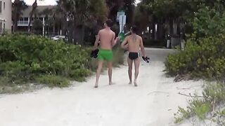 Tattooed muscle twink bareback pounding young gay after BJ