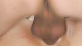 You go girl, take the creampie out and eat it