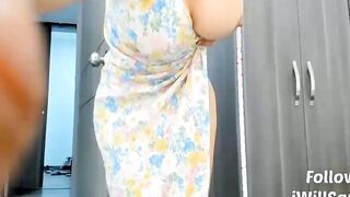 Indian MILF With Big Tits Loves To Cum