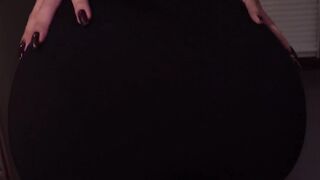 Vixen shemale deepthroats cock before reverse cowgirl ride