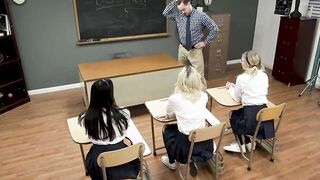College teens wants to see their teachers big cock