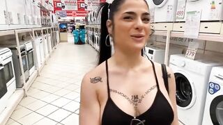 CREAMPIE Public Bathroom CATCH US