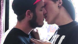 Young handsome plows his skinny twinks ass with hard cock
