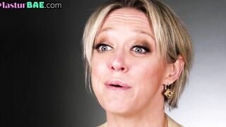 Big Tit MILF sex toys and finger fucked her tight vagina until squirting