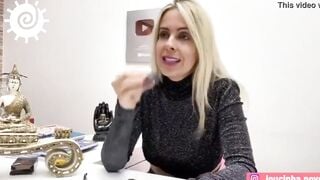 Vou te dar four dicas pra você não gozar rápido com a gata. Instagram @joycinha novo