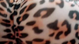 Arya Grander queening Desires Hot bondage camgirl into pvc latex catsuit