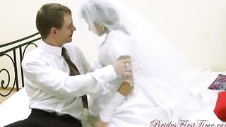 Sweet Amateur Bride teenie Wedding first fucking