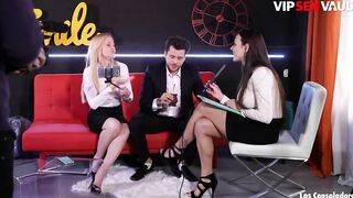 LOS CONSOLADORES - Sicilia, Mea &  Andy - Czech milf Ride Dick After Interview