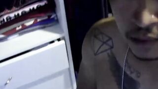 Horny amateur cock sucking his hung tattooed boyfriend