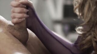 Horny Tbabe suck and ride gym instructors cock