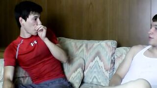 Two straight guys are competing who will cum first