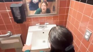 Hailey Rose Gets Creampie in whole Foods