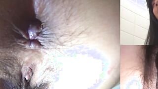 Classy Japanese babes recorded during pissing time