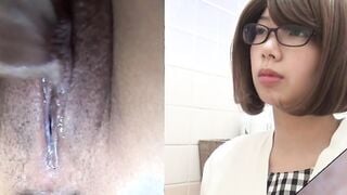 Classy Japanese babes recorded during pissing time