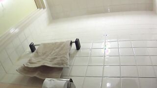 Classy Japanese babes recorded during pissing time