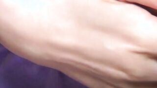 Japanese amateur secretly filmed during pussy play