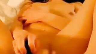 Stepsister fingering and squirting