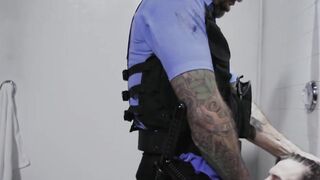Tatted hunk Drew Sebastian throatfucks Bearded Alpha Wolfe