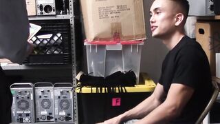 Crook gets some hardcore anal in order to go home scott free