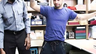 Busted shoplifter gets fucked to get away with it
