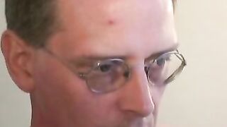 Dude with glasses loves to show off and jerk off on camera