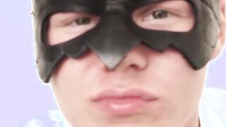 Disguised hunk jacking off his really big cock