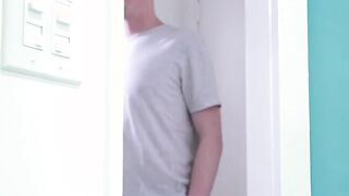 Stepbrother fucks blonde stepsister in bed