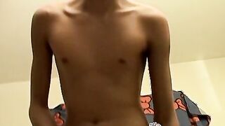 Tyler Ydrek plays with a dick pump and his sexy toes