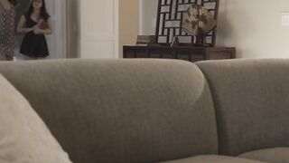 TS beauty Zariah Aura fucks Leanna Lovings pussy