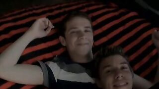 Hardcore anal fucking threeway with twink cock suckers