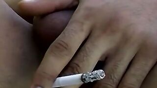 Jerking off outside the house after I blow my stick