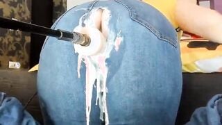 Fuck Machine Creams PAWG MILFs Jeans