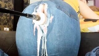 Fuck Machine Creams PAWG MILFs Jeans