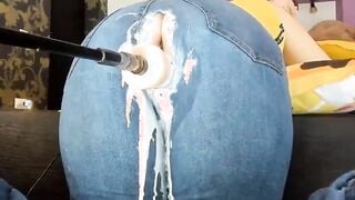 Fuck Machine Creams PAWG MILFs Jeans