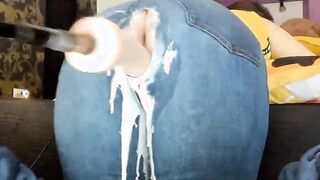 Fuck Machine Creams PAWG MILFs Jeans