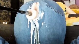 Fuck Machine Creams PAWG MILFs Jeans