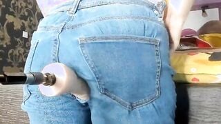 Fuck Machine Creams PAWG MILFs Jeans